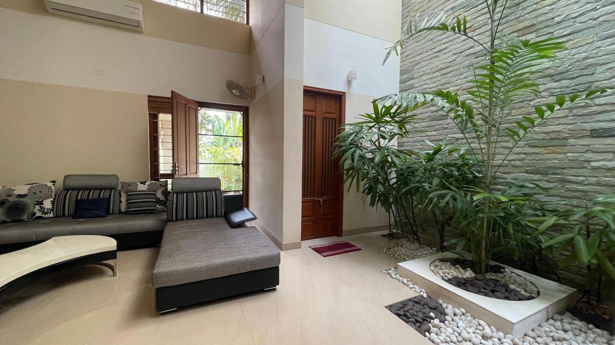 Pinky'S Villa Thiruvananthapuram Eksteriør bilde